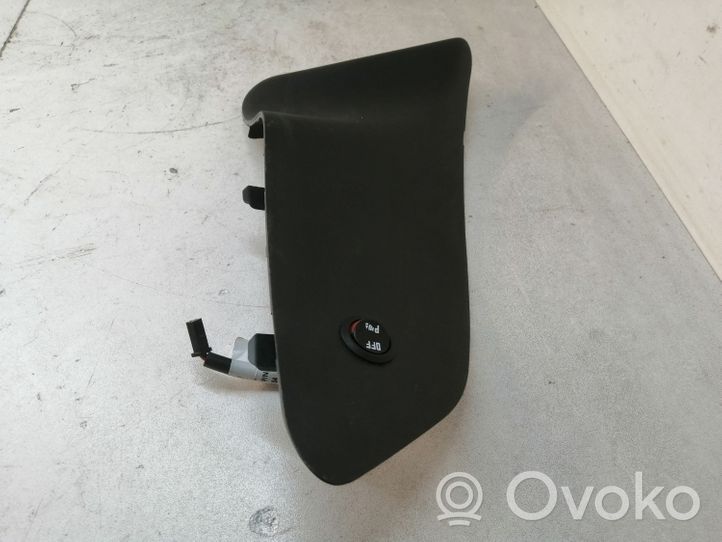 Toyota Yaris Autres pièces intérieures 647460D050