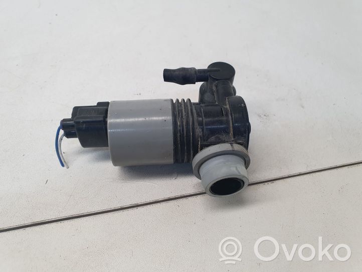 Toyota Auris E180 Pompe de lave-glace de pare-brise 1020974