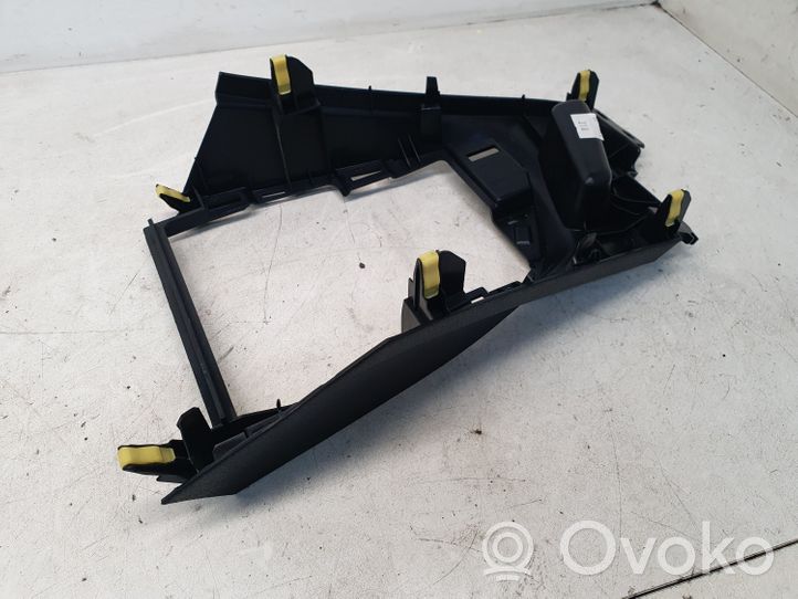 Toyota Auris E180 Other center console (tunnel) element 5883402010