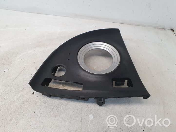 Toyota Prius (XW30) Vaihteenvalitsimen kehys verhoilu muovia 5540447020