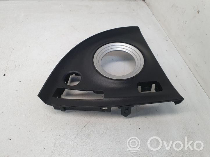 Toyota Prius (XW30) Vaihteenvalitsimen kehys verhoilu muovia 5540447020