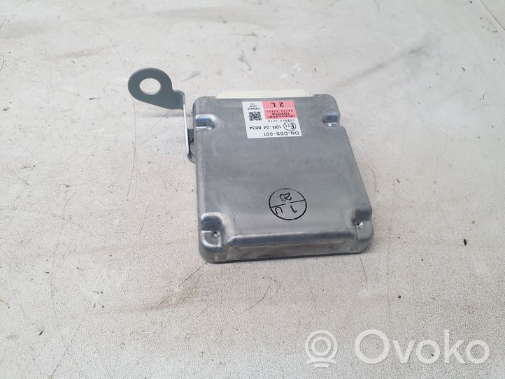 Toyota RAV 4 (XA40) Vakionopeussäätimen ohjainlaite/moduuli 8815042021