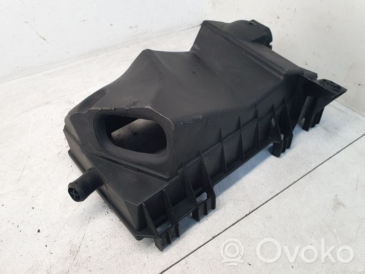 Audi A3 S3 A3 Sportback 8P Caja del filtro de aire 1J0129614A