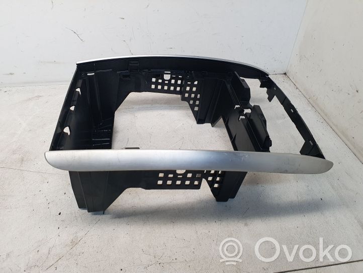 Mercedes-Benz Sprinter W901 W902 W903 W904 Other center console (tunnel) element WZ1