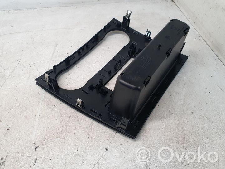 Mercedes-Benz E W211 Console centrale, commande chauffage/clim A1696802339