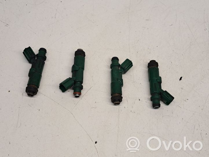 Toyota Prius (XW20) Set di iniettori 2325021020