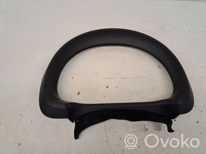 Toyota Yaris Garniture de tableau de bord 554110D140