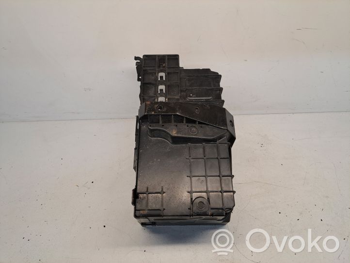 Opel Meriva A Battery box tray 13354420