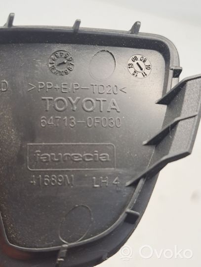 Toyota Verso Vararenkaan suoja 647130F030