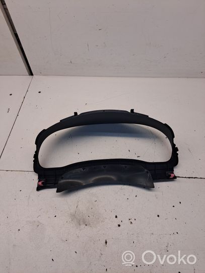 Toyota Avensis T270 Cornice cruscotto 5541005030