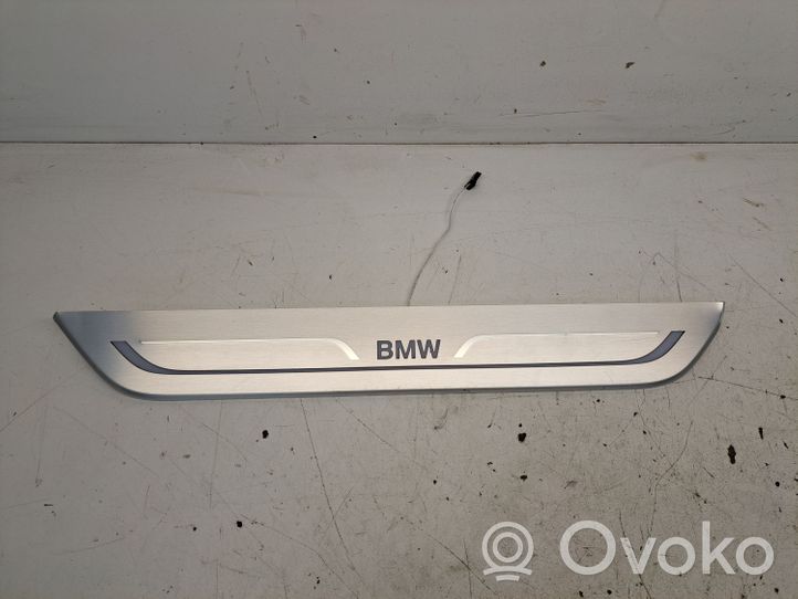 BMW 7 G11 G12 Listwa progowa przednia 737031406