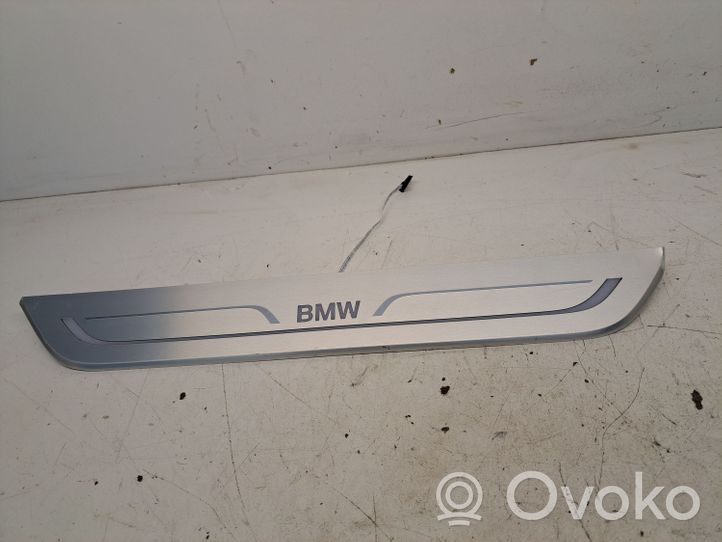 BMW 7 G11 G12 Listwa progowa przednia 737031406