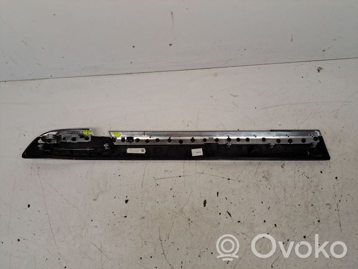 BMW 7 F01 F02 F03 F04 Barra di rivestimento della portiera anteriore 4545500