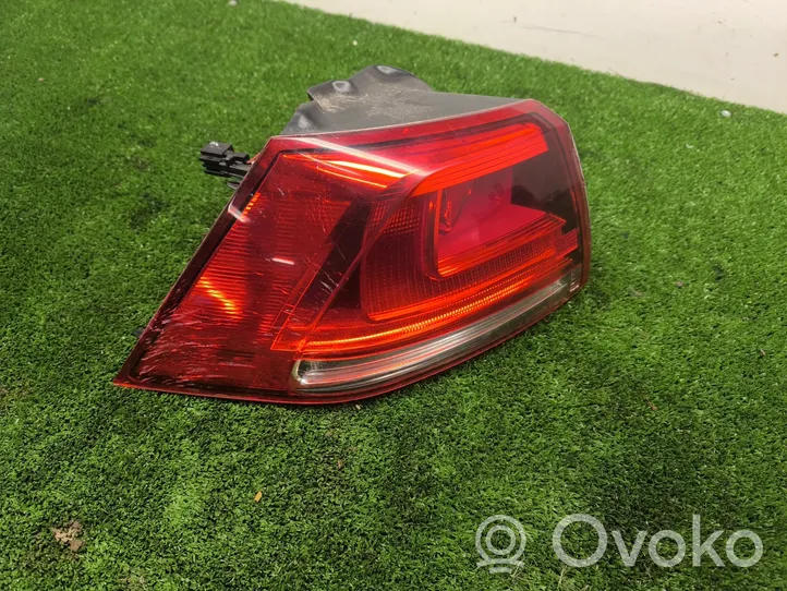 Volkswagen Golf VII Lampa tylna 5G0945095