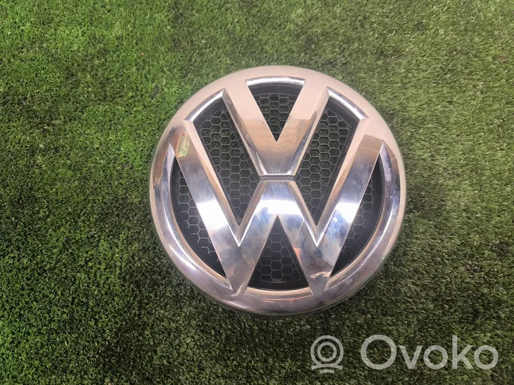 Volkswagen Amarok Gamintojo ženkliukas 2H0853601A