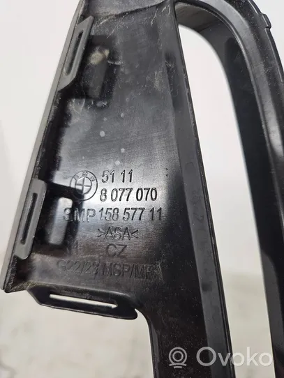 BMW 4 G22 G23 G24 G26 Kratka dolna zderzaka przedniego 8077070