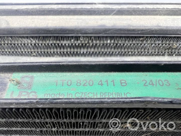 Volkswagen Touran I Set del radiatore 1K0121251L