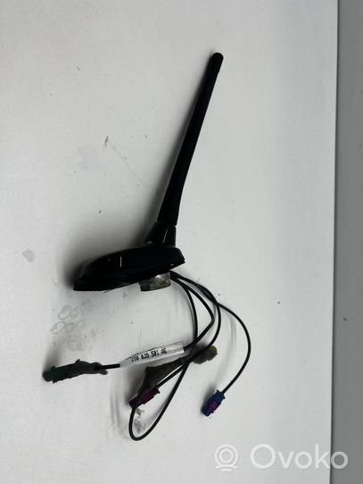 Volkswagen Touran II Antenna GPS 1T0035501AB