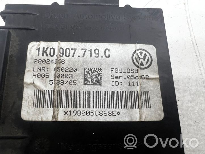 Volkswagen Touran I Alarm control unit/module 1K0907719C