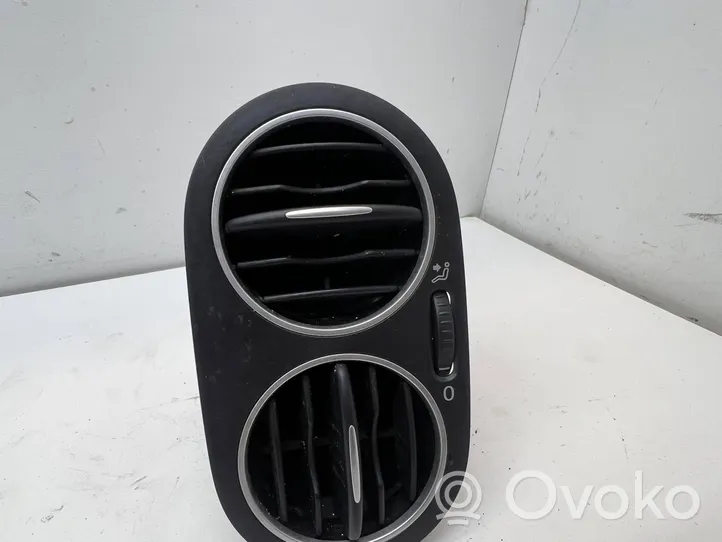 Volkswagen Golf Plus Copertura griglia di ventilazione laterale cruscotto 5M0819709