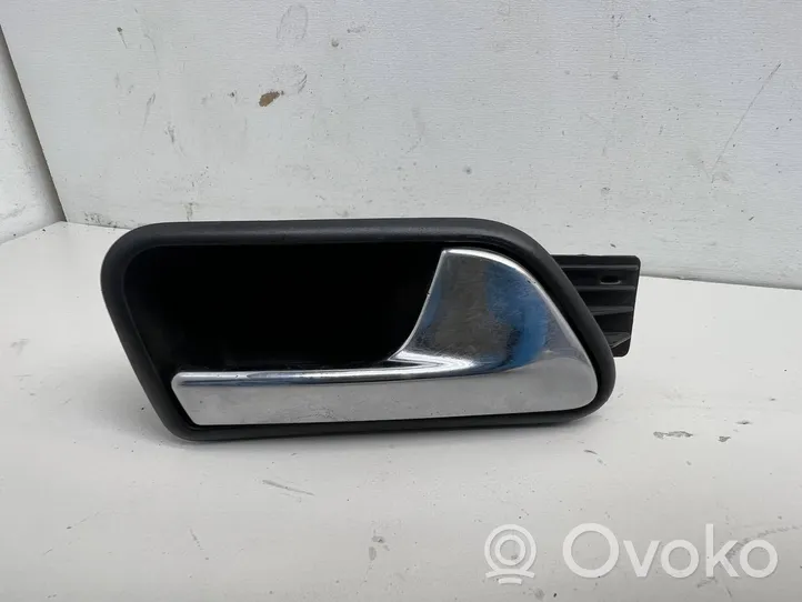 Volkswagen Touran I Klamka wewnętrzna drzwi 1T1837116B