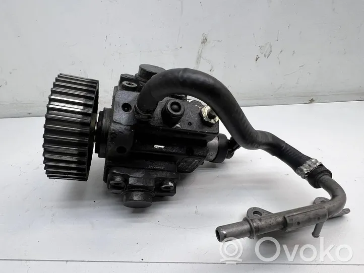 Opel Astra J Fuel injection high pressure pump 55571005