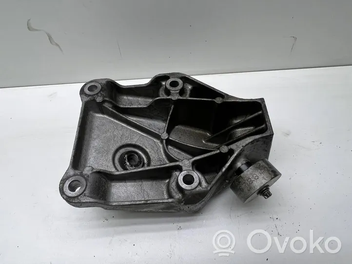 BMW 6 F12 F13 Supporto di montaggio del motore (usato) 6777623