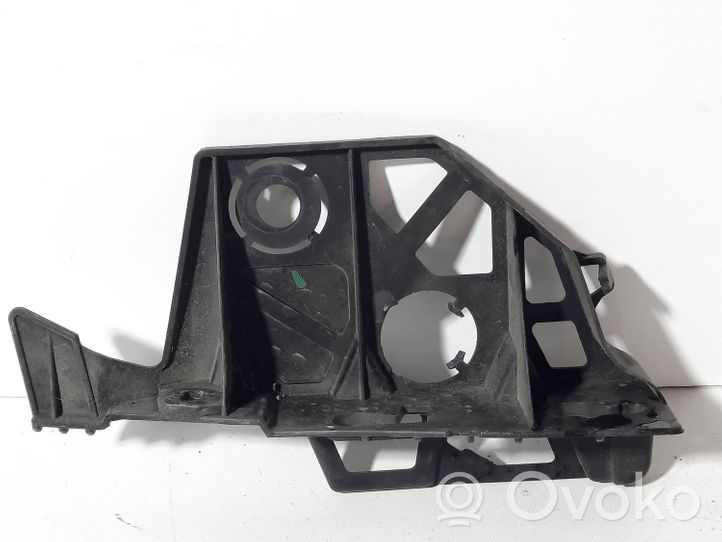 Peugeot 5008 Support de montage de pare-chocs avant 9684020980