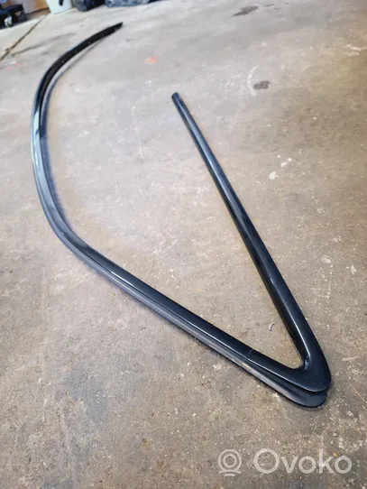 Audi S5 Rear side glass trim 0