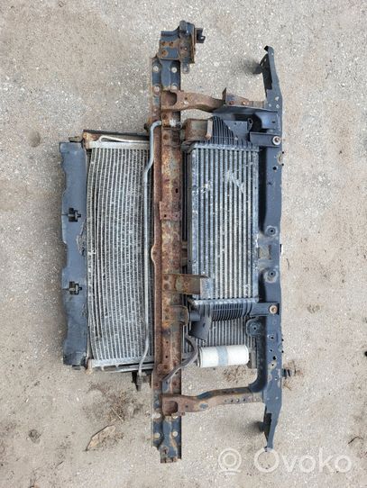 Nissan Navara D40 Pannello di supporto del radiatore 