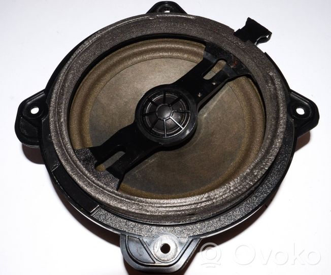 Audi A3 S3 8P Haut-parleur de porte avant 8H0035411