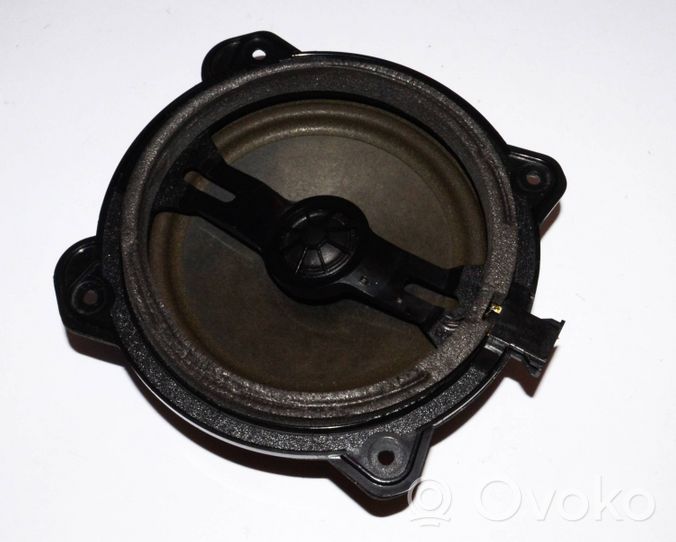 Audi A3 S3 8P Haut-parleur de porte avant 8H0035411