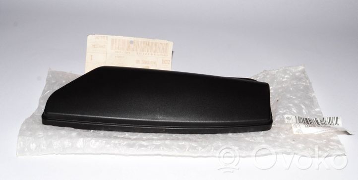 Volkswagen Eos Oro paėmimo kanalo detalė (-ės) 1K0805965C