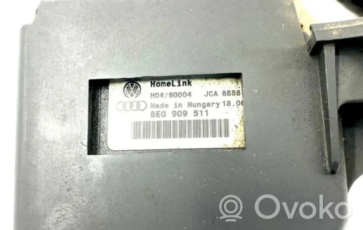 Audi A4 S4 B7 8E 8H Skydelis nuo saulės 8E1857551D