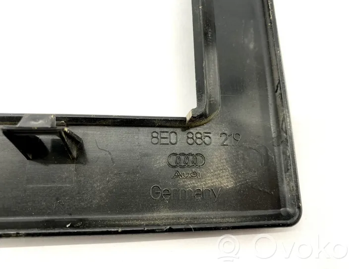 Audi A4 S4 B7 8E 8H Trunk/boot storage box wall 8E0885219