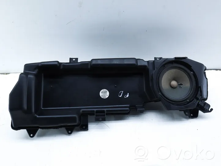 Audi A6 Allroad C6 Subwoofer speaker 4F0035382B