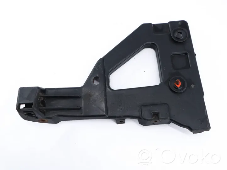 Audi A6 Allroad C6 Staffa di rinforzo montaggio del paraurti anteriore 4F0807228B