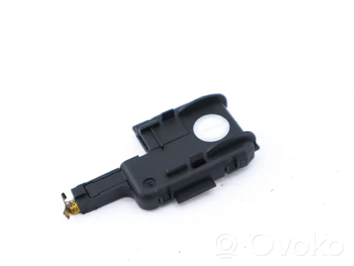 Audi A5 8T 8F Air quality sensor 8K0907658