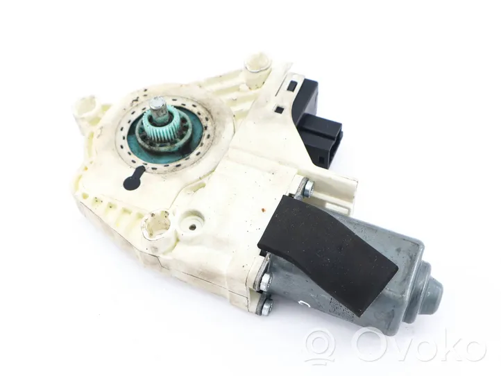 Audi A5 8T 8F Front door window regulator motor 8T0959802A