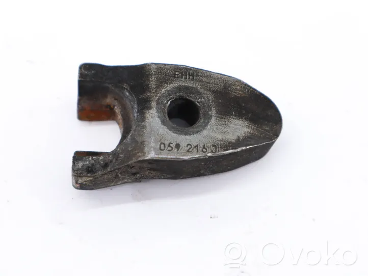 Audi A6 S6 C7 4G Fuel Injector clamp holder 059216J
