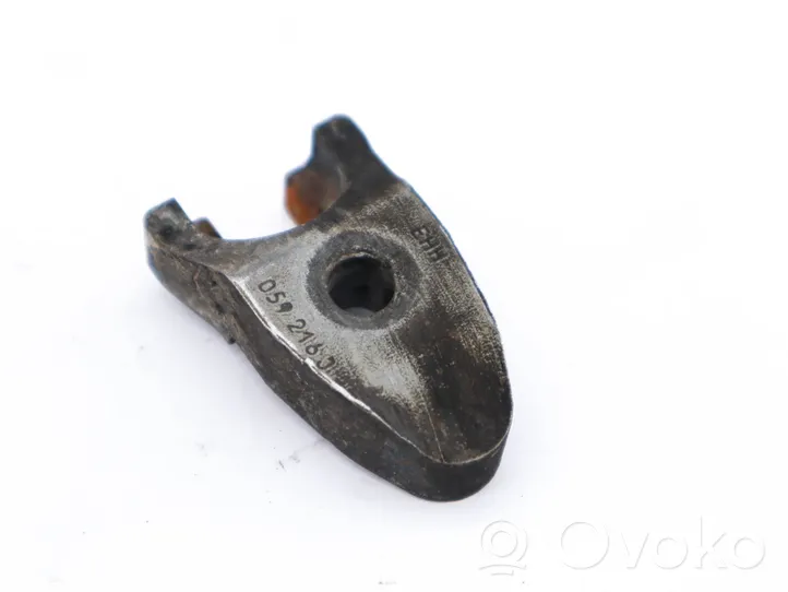 Audi A6 S6 C7 4G Support de pince d'injecteur de carburant 059216J