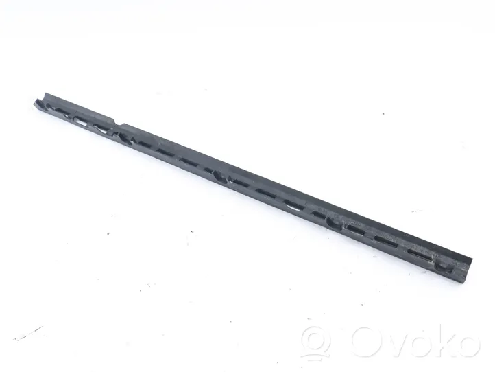 Audi A6 S6 C6 4F Rubber seal front door (on door) 4F0831345B