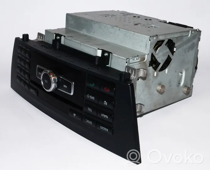 Mercedes-Benz C W204 Radio / CD/DVD atskaņotājs / navigācija a2049003211