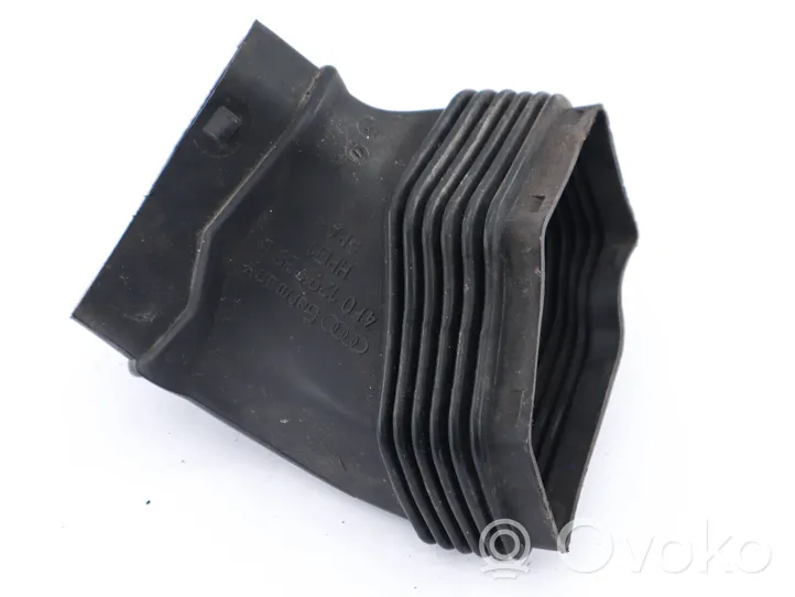 Audi A6 S6 C6 4F Część rury dolotu powietrza 4F0129739B