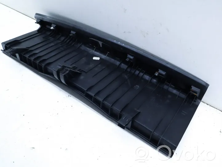 Volkswagen PASSAT CC Trunk/boot sill cover protection 3C8863459