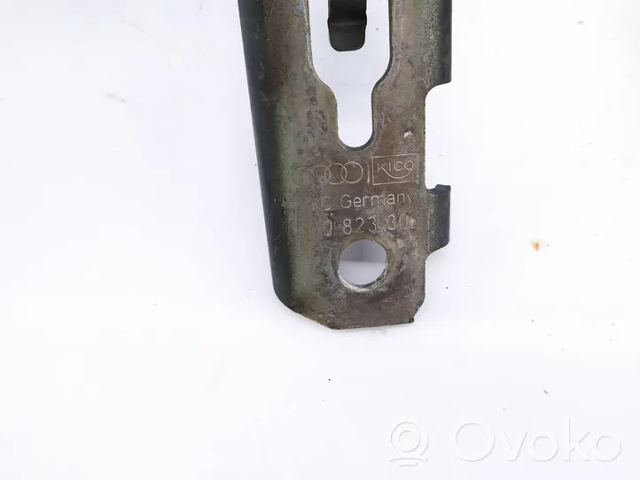 Audi A6 S6 C6 4F Engine bonnet/hood hinges 4F0823301