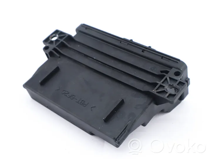 Audi A8 S8 D3 4E Module convertisseur de tension 4E0907280B