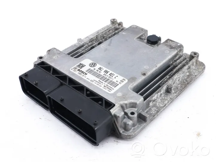 Volkswagen PASSAT CC Sterownik / Moduł ECU 06J906021C