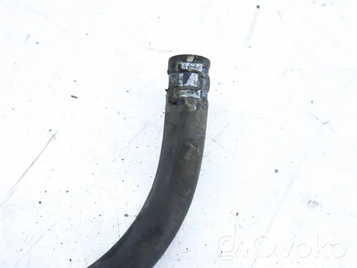 Volkswagen PASSAT CC Fuel return line/hose 06J133986R