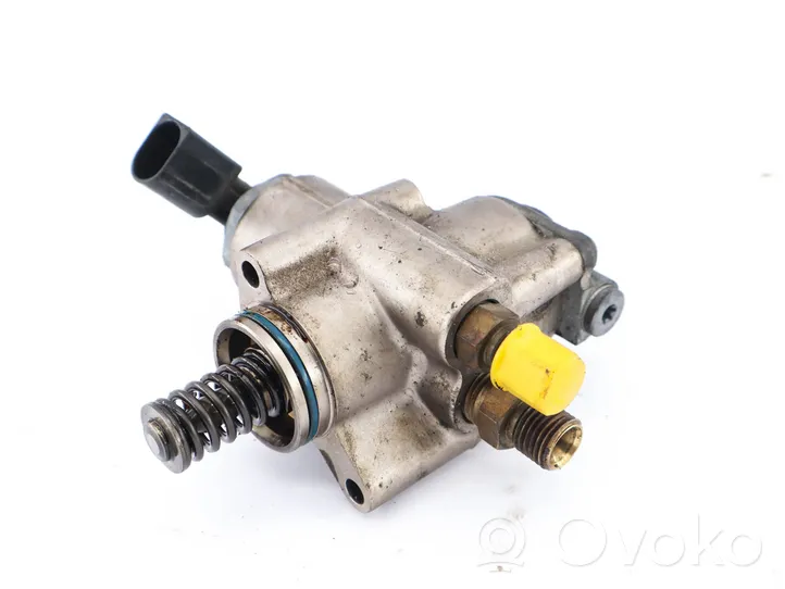 Audi A8 S8 D3 4E Fuel injection high pressure pump 07L127026A